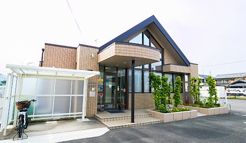 はせがわ歯科医院外観